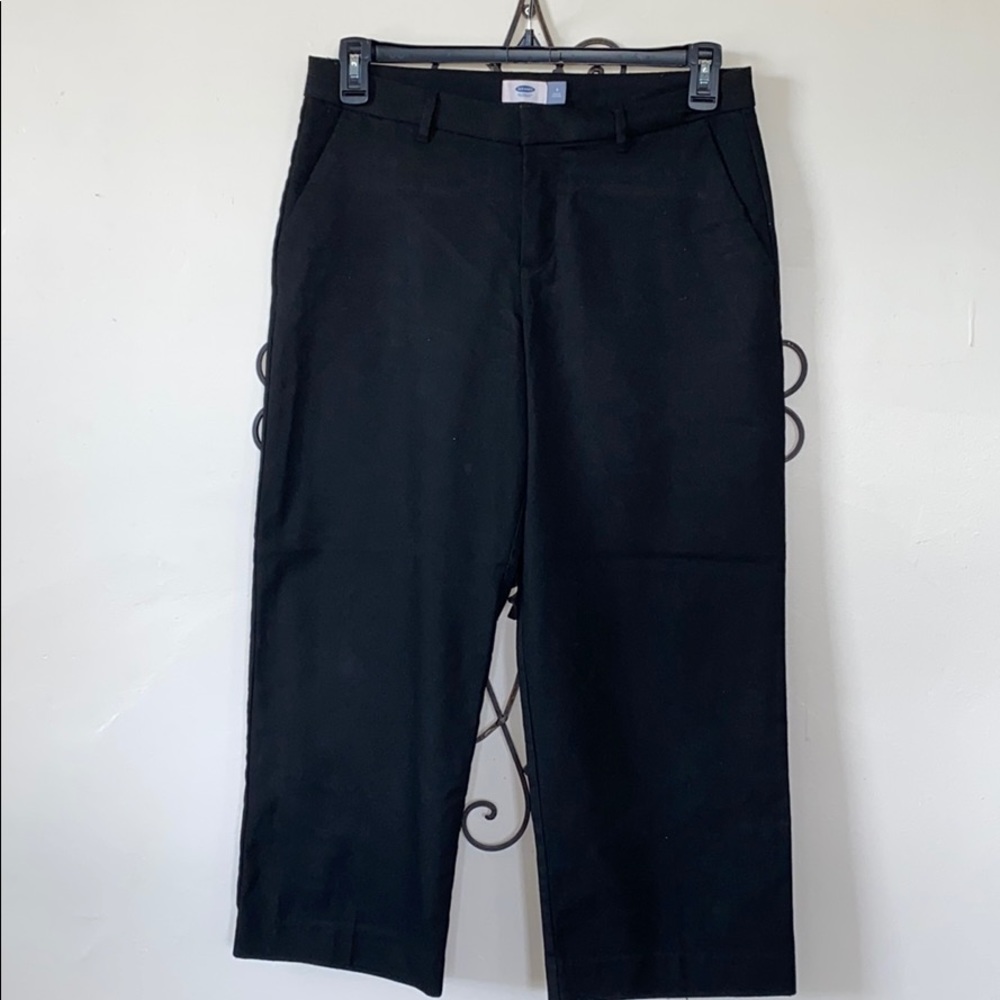 OLD NAVY ✨ BLACK CROPPED PANTS ✨